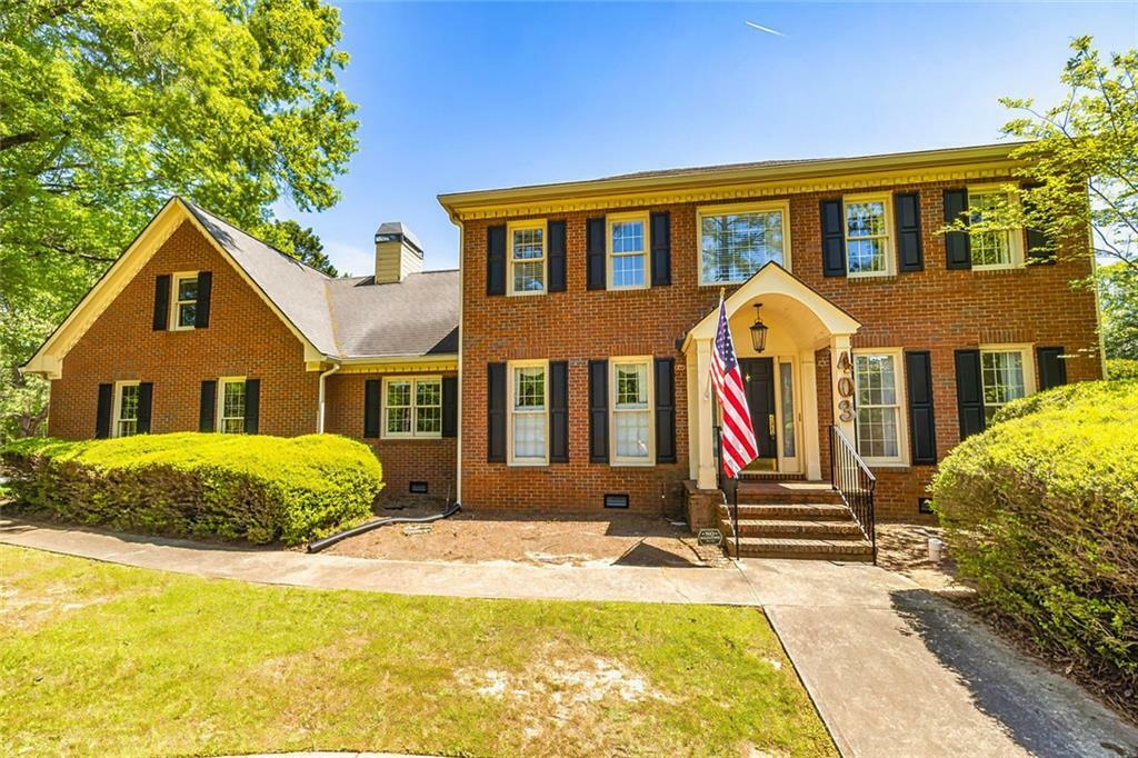 Property Photo: 403 Audubon Circle GA 30223