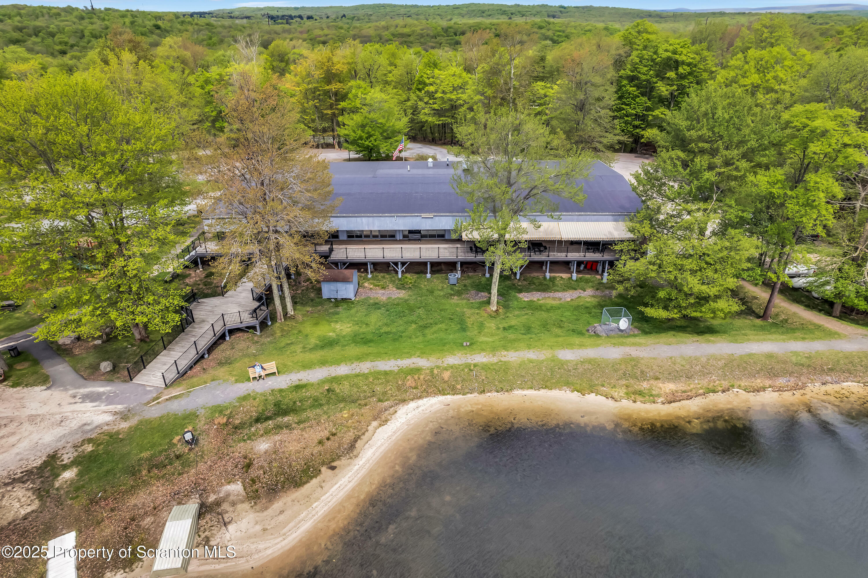 Property Photo: 101 Equestrian Trail PA 18424