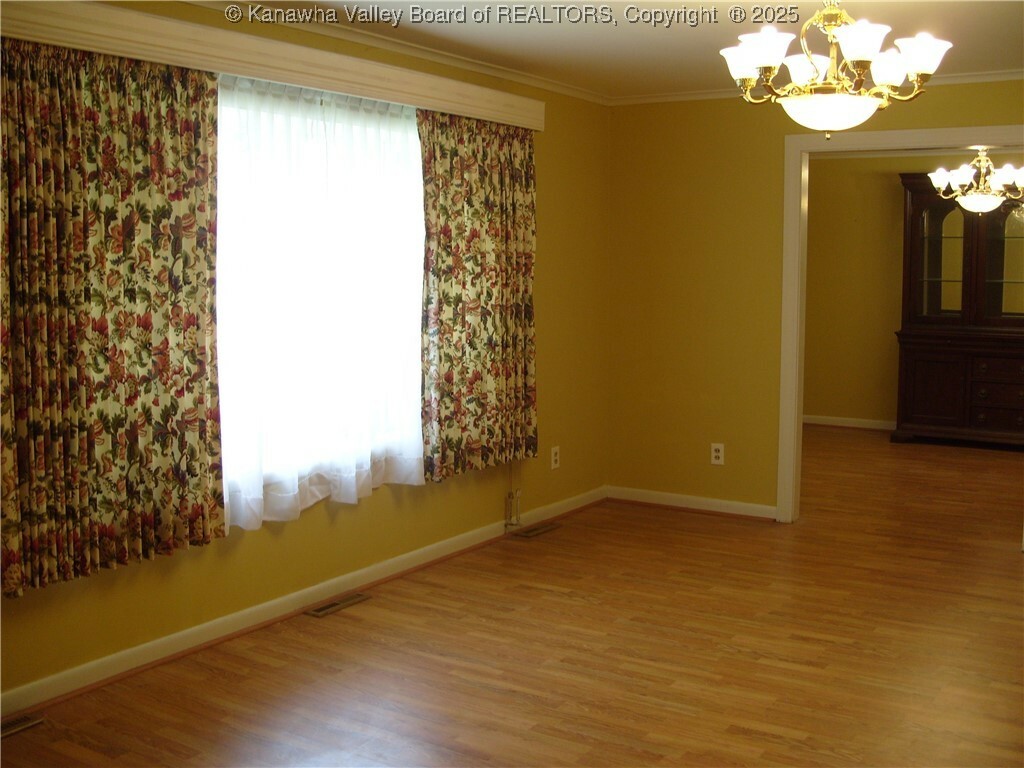 Property Photo: 718 Fifth Avenue WV 25136
