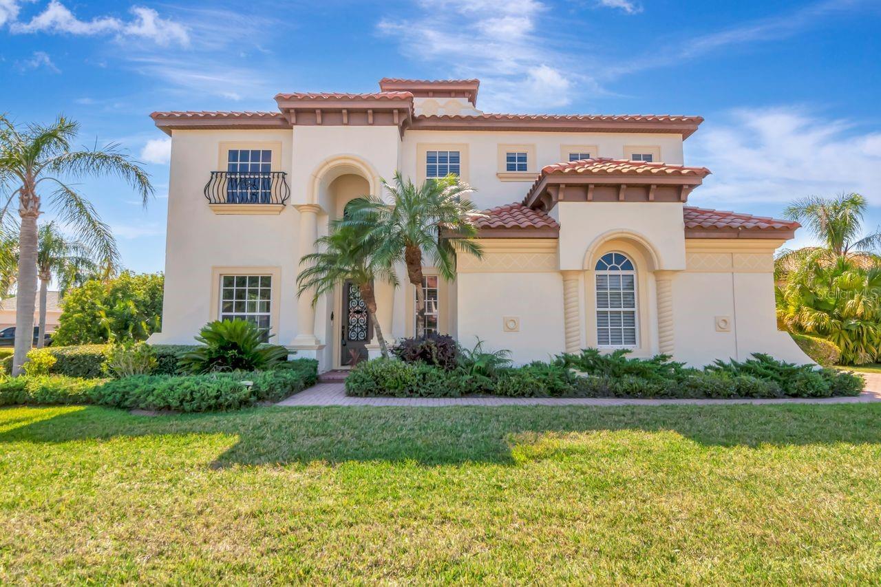 Property Photo: 10528 Bermuda Isle Drive FL 33647