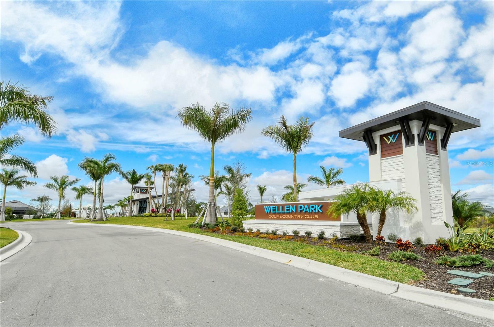 Property Photo:  568 Sheridan Drive  FL 34293 