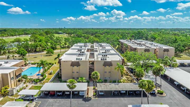 1330 Glen Oaks Drive E 374D  Sarasota FL 34232 photo