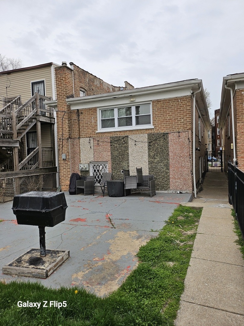 Property Photo: 6946 S Wabash Avenue IL 60637