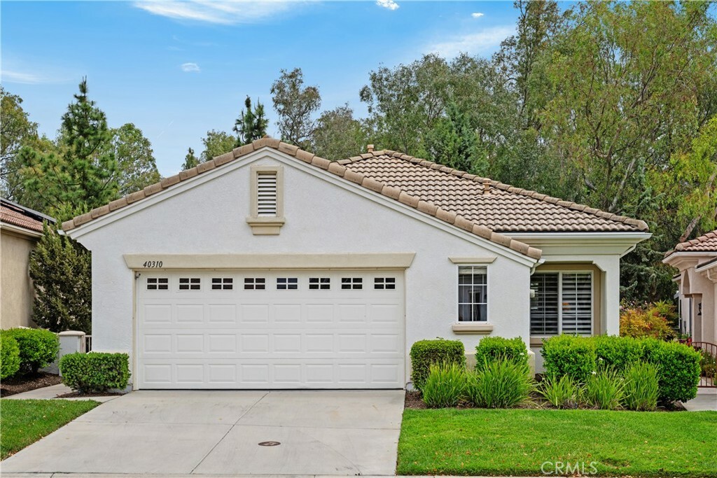 Property Photo: 40310 Via Tonada CA 92562