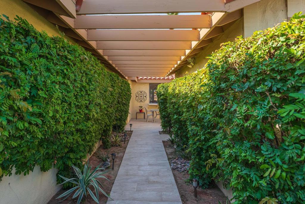 Property Photo:  279 San Remo Street  CA 92260 