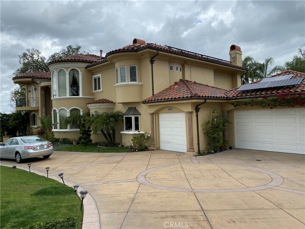 Property Photo: 18677 Mesa Drive CA 92861