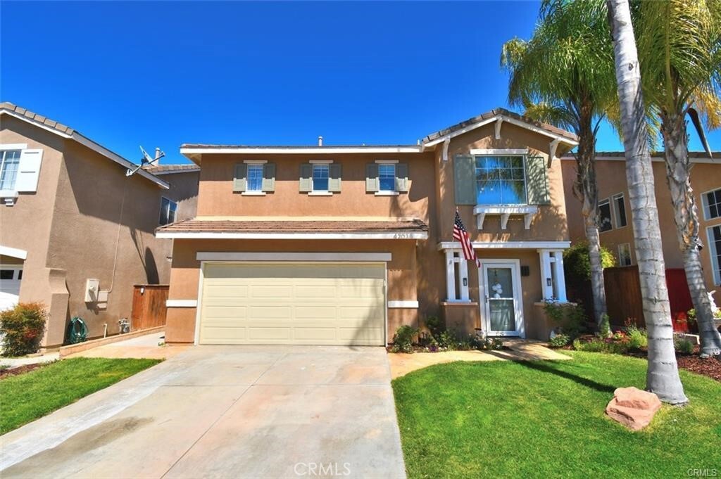 Property Photo: 42038 Acacia Way CA 92591