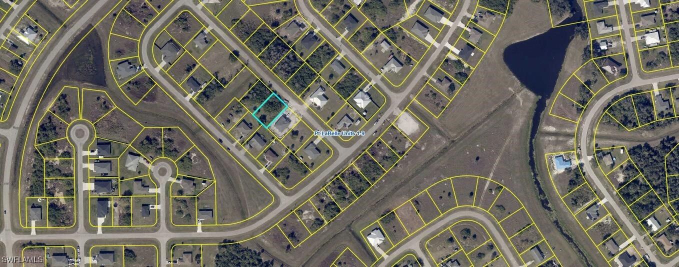 Property Photo: 3014 Beacon Lane FL 33935