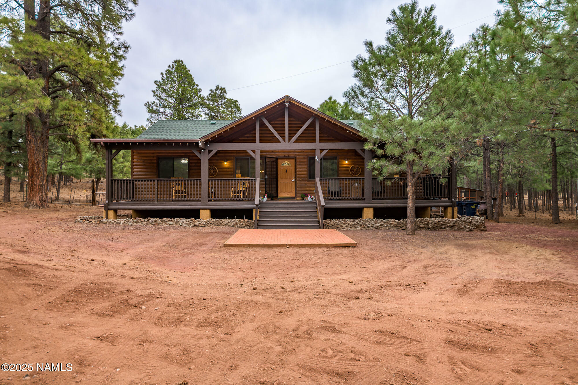 Property Photo: 251 N East Park Road AZ 86018