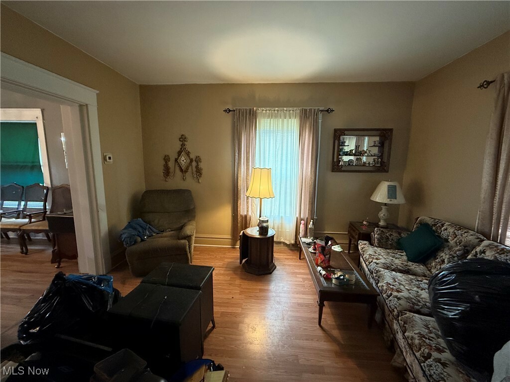 Property Photo:  1228 Rigby  OH 44506 