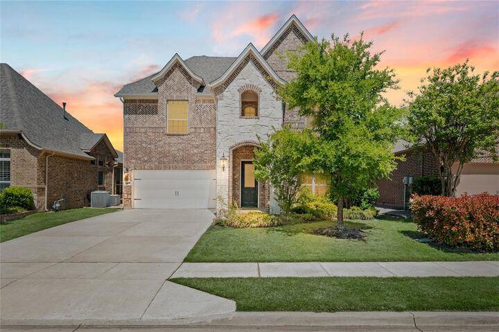 Property Photo: 1860 Halifax Street TX 76262