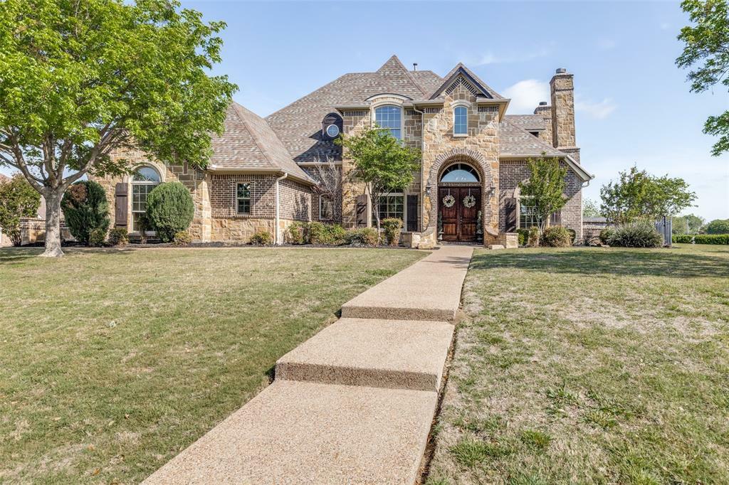 Property Photo: 8813 Summit Point Court TX 76179