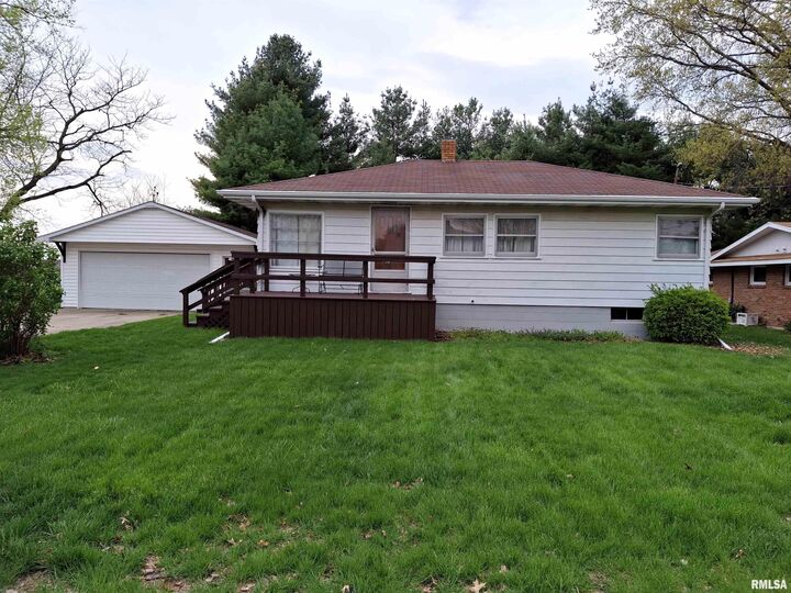 10 Willow Court  Canton IL 61520 photo