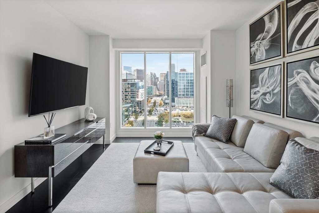 Property Photo:  150 Seaport Blvd 12B  MA 02210 