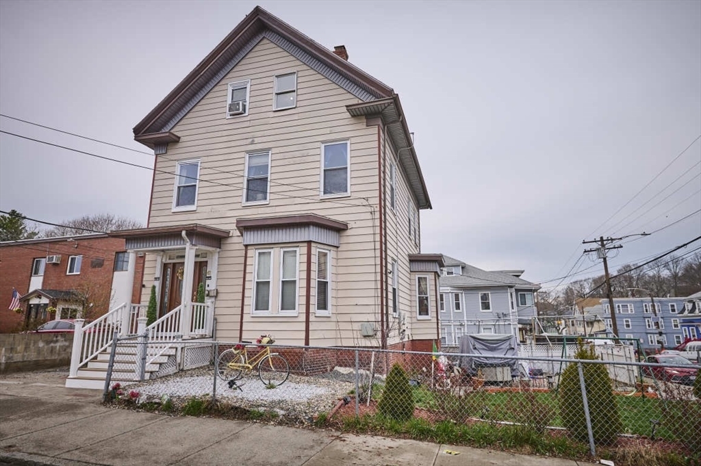 41 Collins St  Lynn MA 01902 photo
