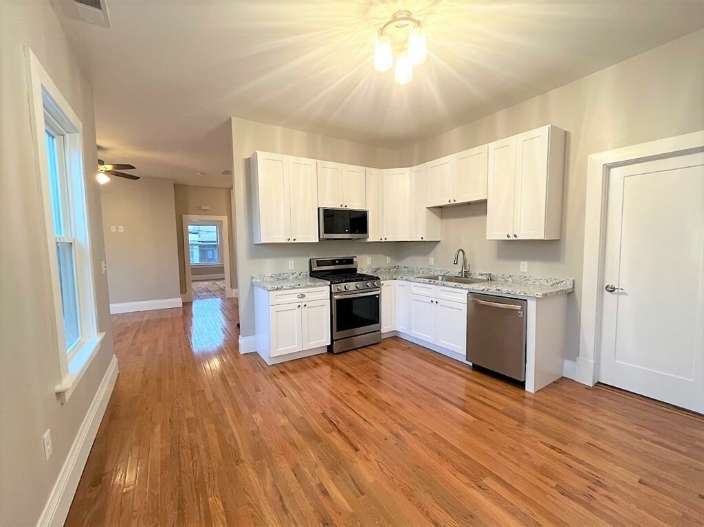7 Harrison Street 1  Lowell MA 01852 photo