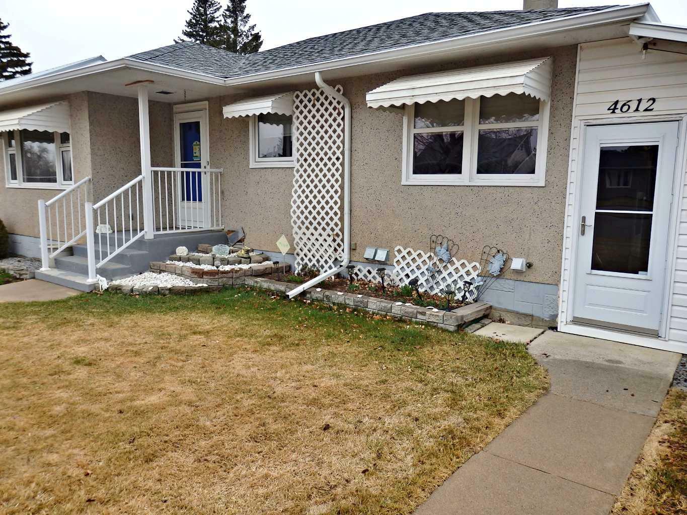 Property Photo:  4612 51 Avenue  AB T9X 1R5 