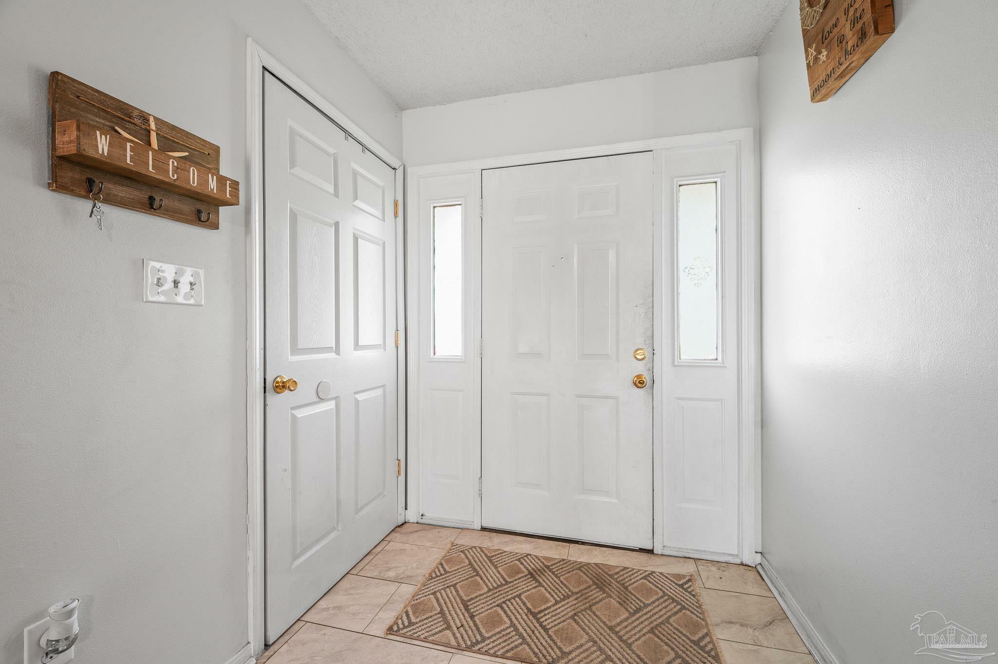 Property Photo:  6859 Liberty St  FL 32566 