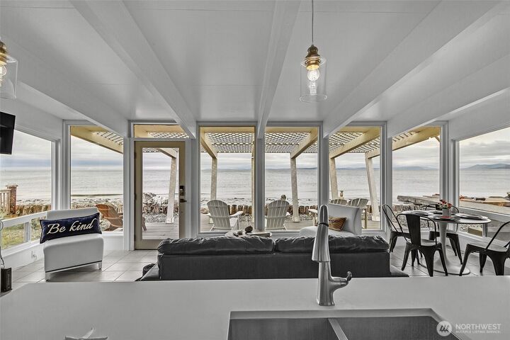 Property Photo:  2687  West Beach Rd  W  WA 98277 