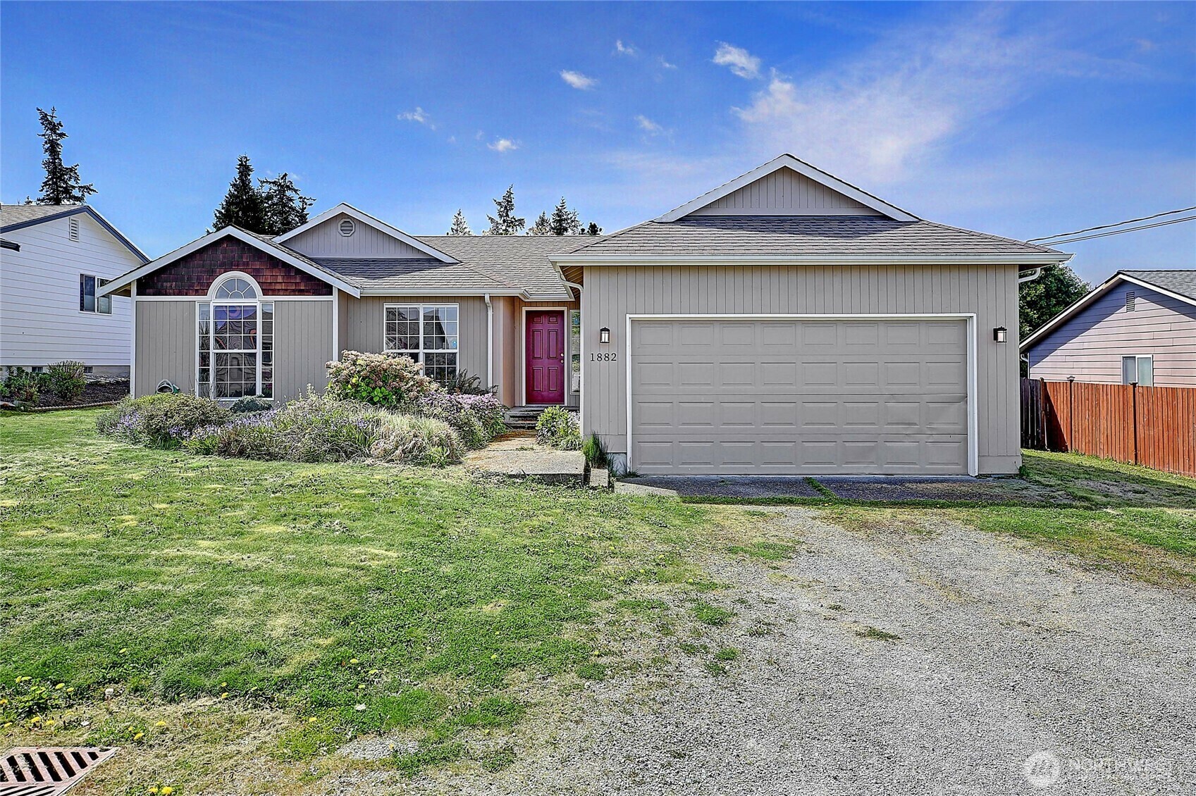 Property Photo: 1882 Edgewood Drive WA 98282