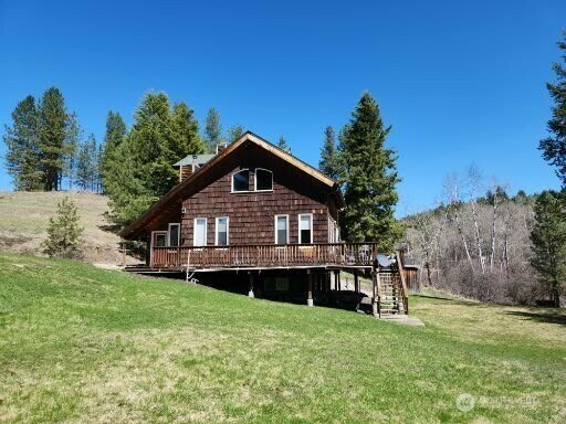 Property Photo:  17  Rosse Road  WA 99166 
