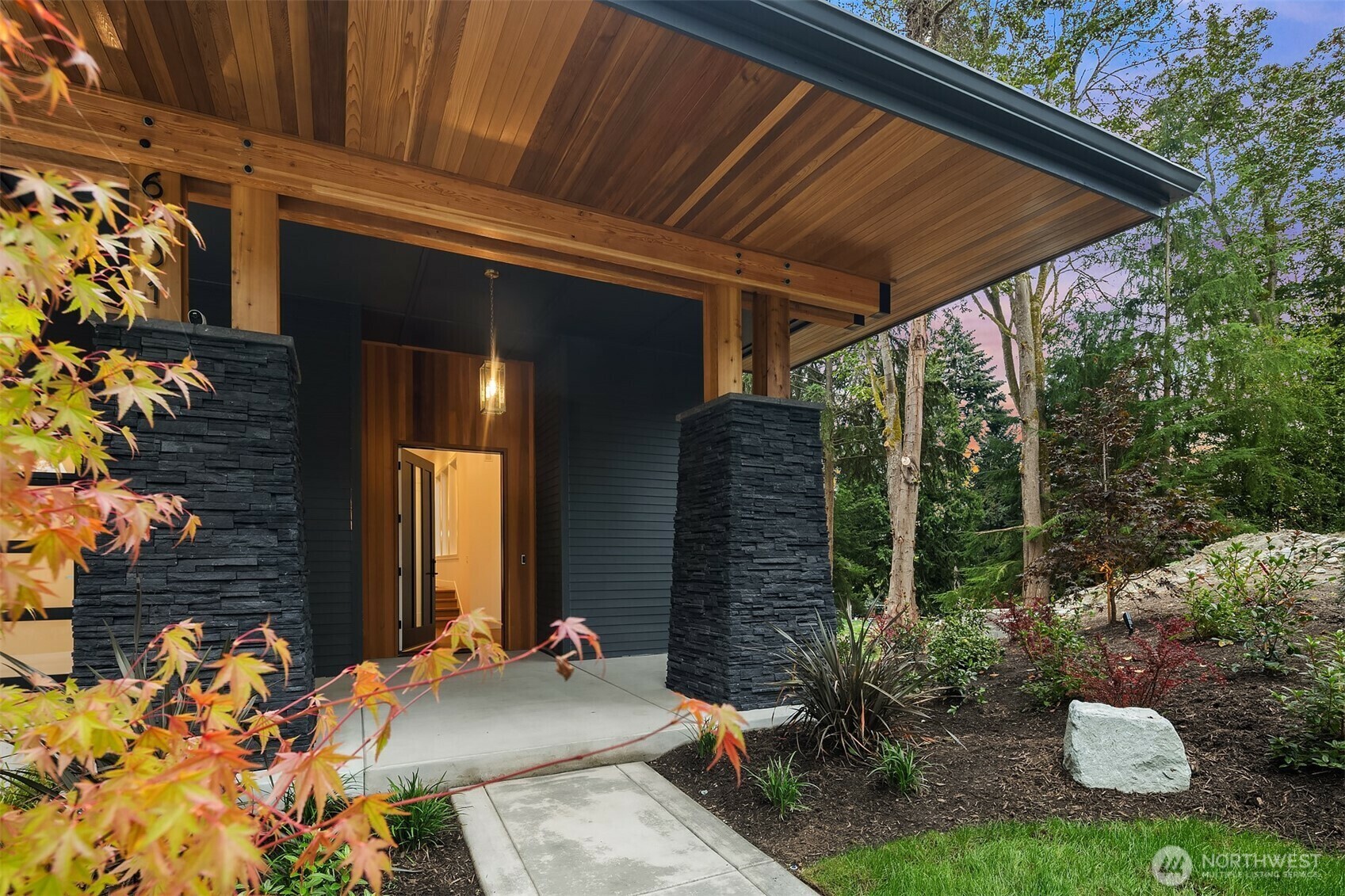 Property Photo: 6431 NE 130th Place WA 98034