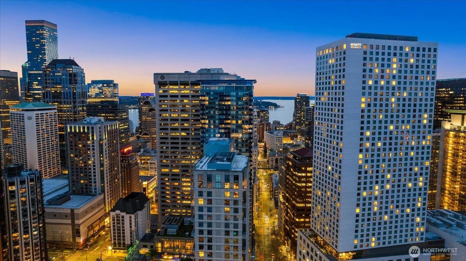 Property Photo: 737 Olive Way 1903 WA 98101