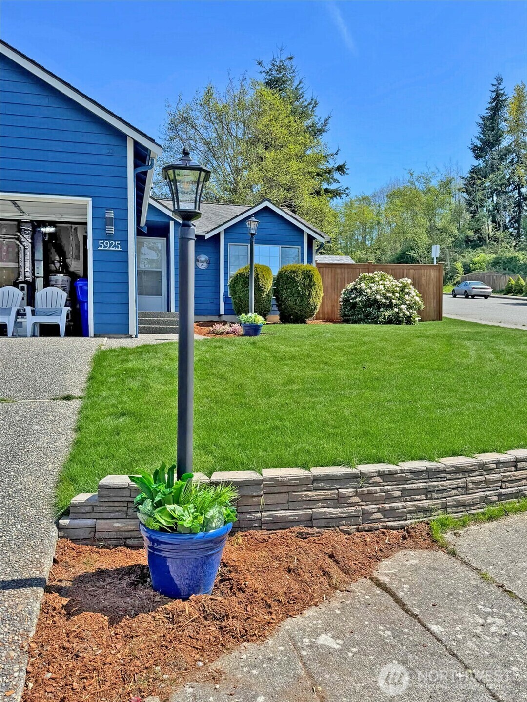 Property Photo: 5925 4th Drive W WA 98203