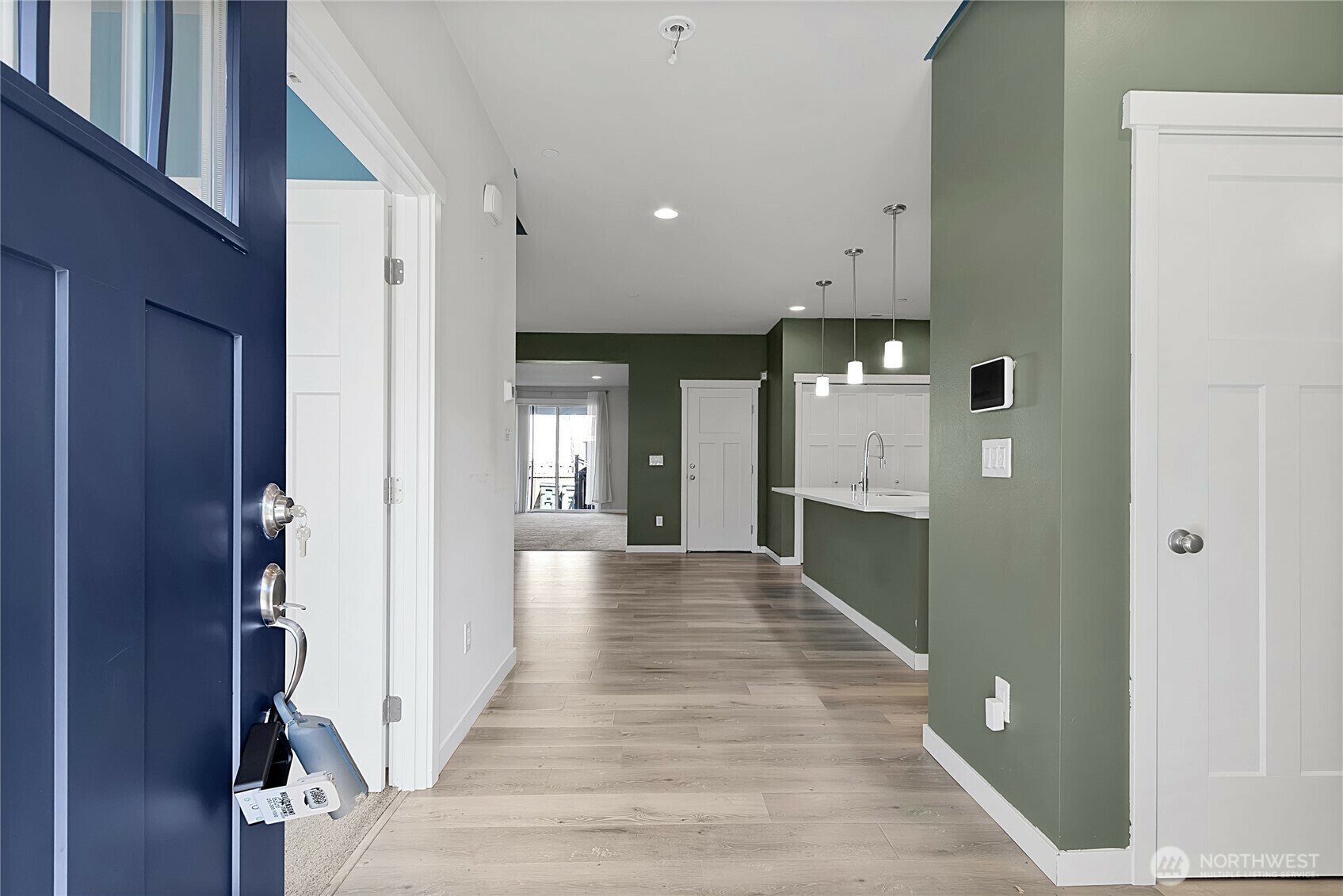 Property Photo: 9136 126th Street Ct E WA 98373