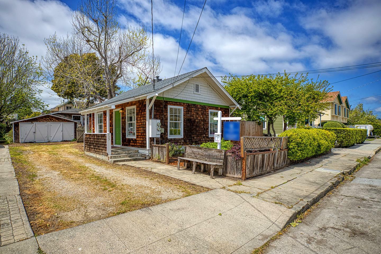 723 Pine Street  Santa Cruz CA 95062 photo