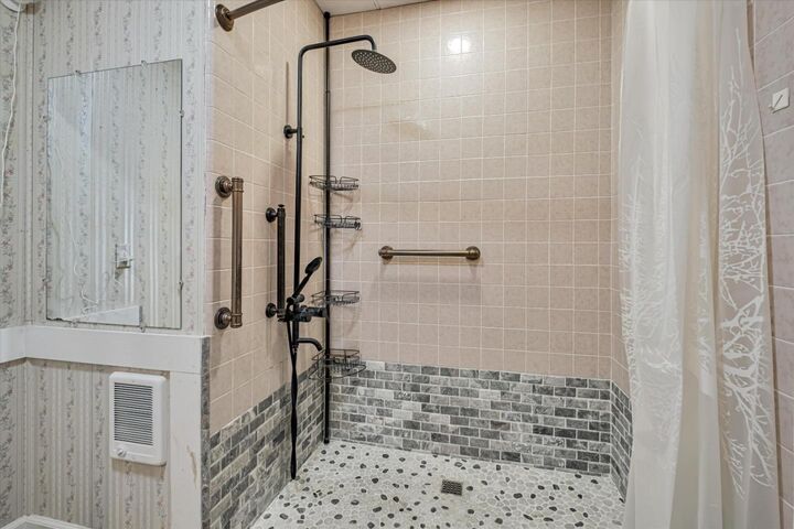 Property Photo: 270 Hames Road 28 CA 95076
