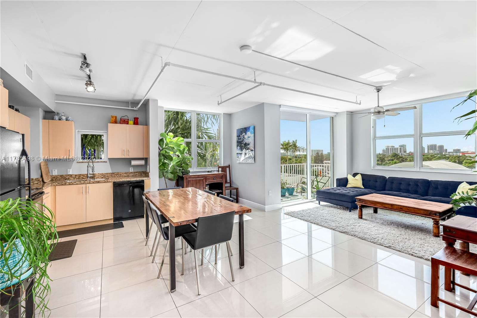 Property Photo: 3180 SW 22nd St 601 FL 33145