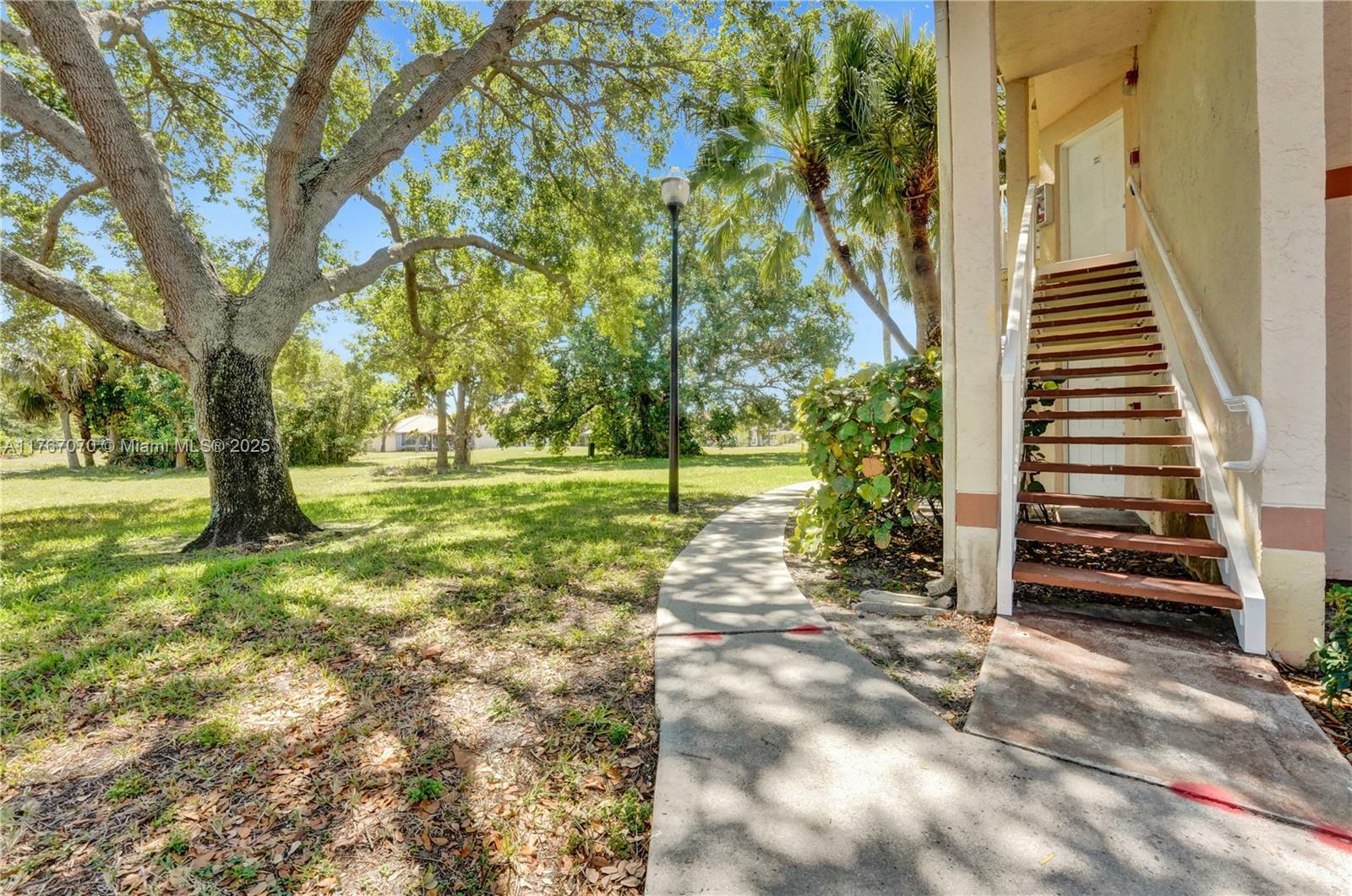 Property Photo:  3460 N Pinewalk Dr N 321  FL 33063 