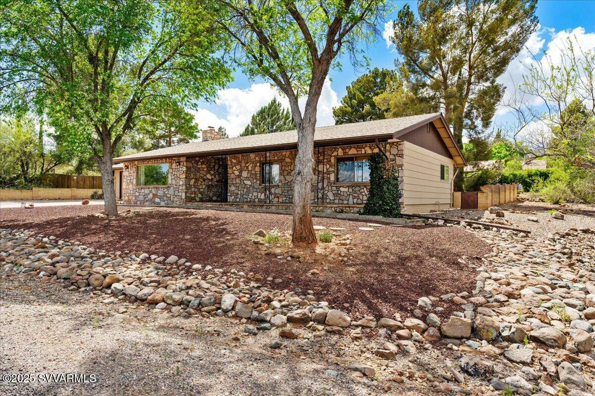 Property Photo:  2100 Windy St  AZ 86324 