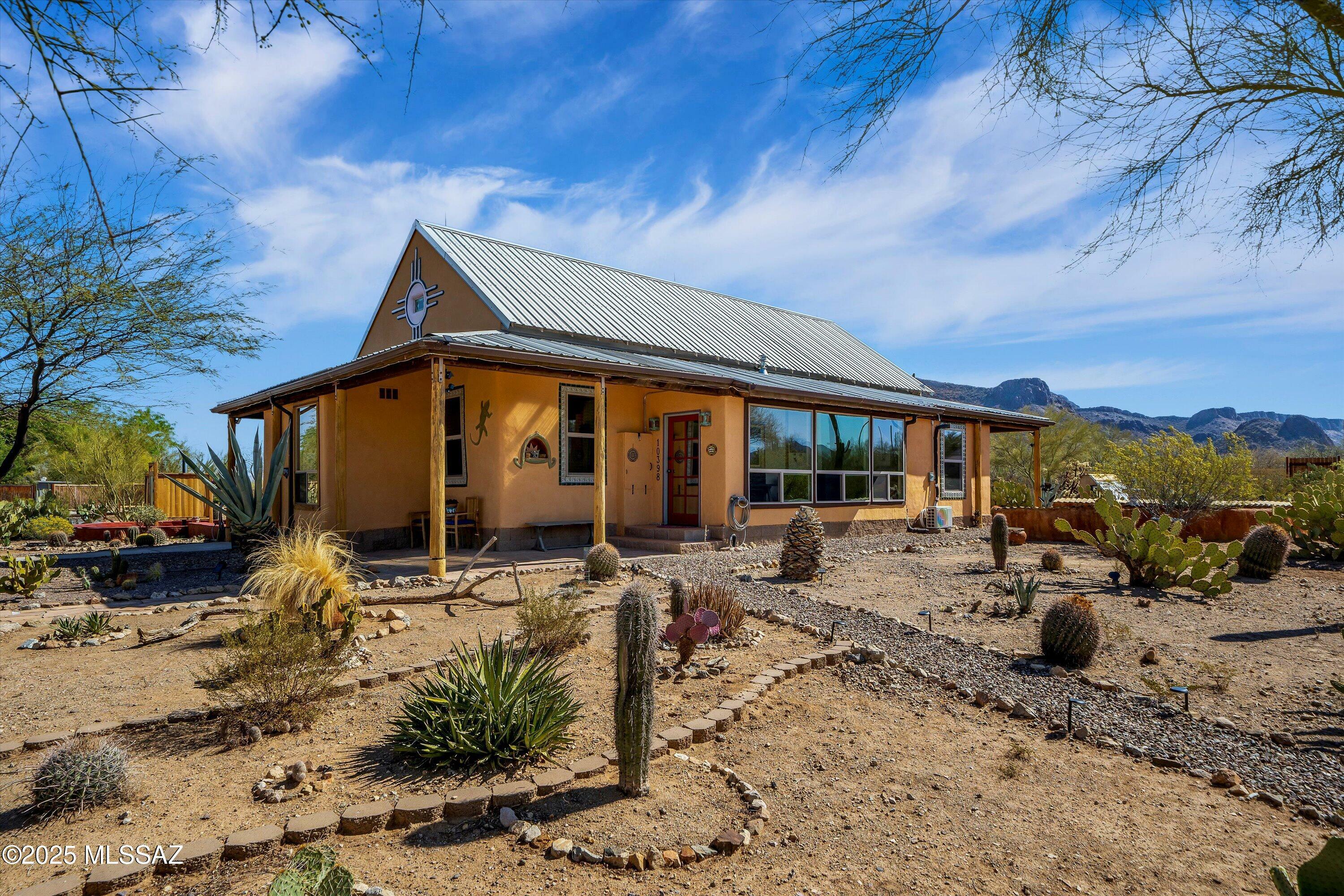 10398 W Ina Road  Tucson AZ 85743 photo