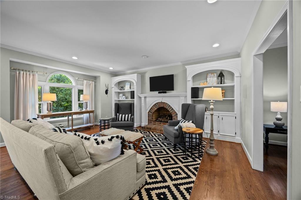 Property Photo: 578 Browning Place NC 27103
