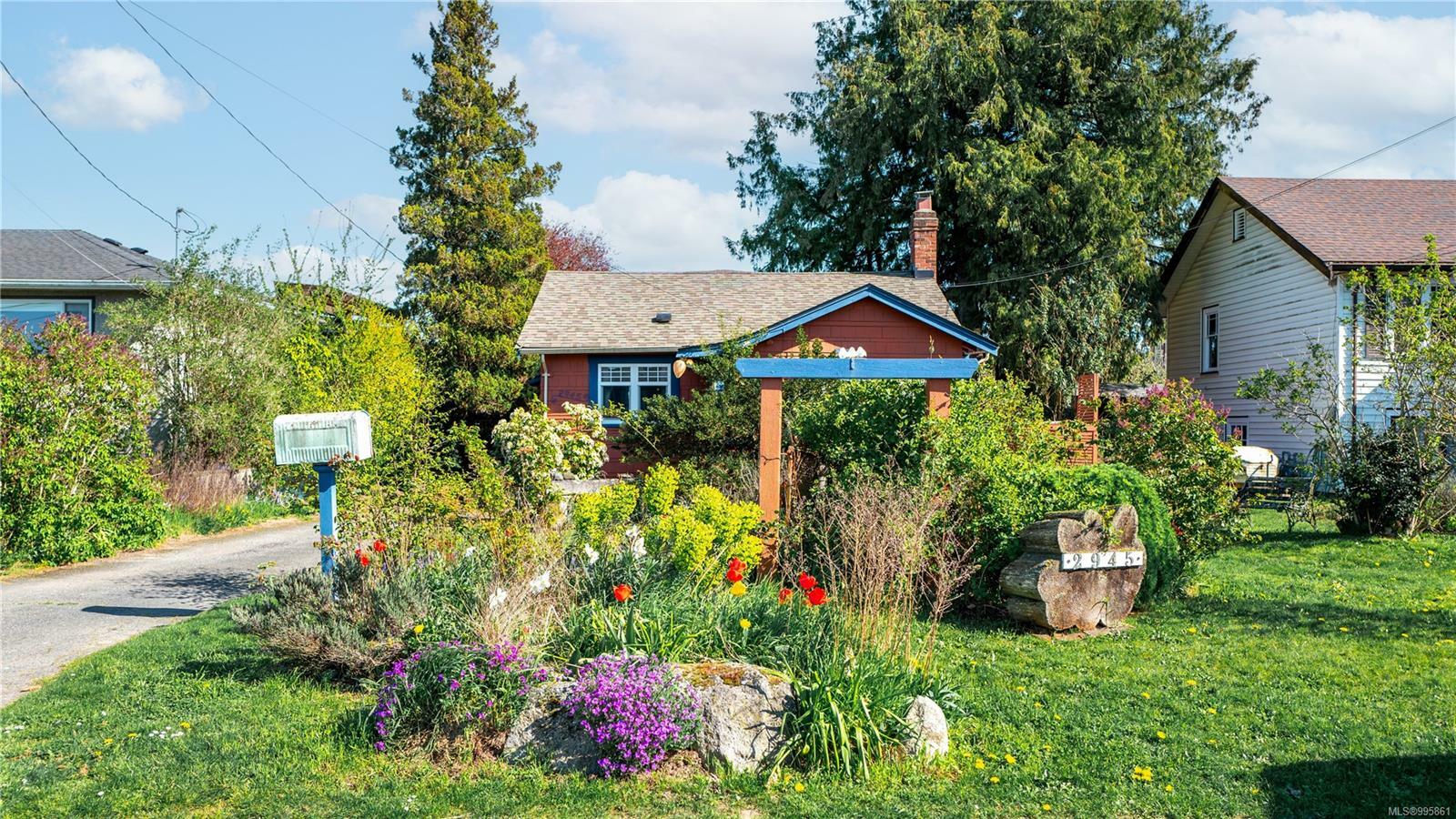 Property Photo: 2945 Millgrove St BC V9A 1X2