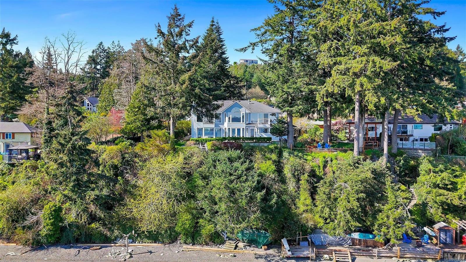 Property Photo:  2401 Mill Bay Rd  BC V8H 1B9 