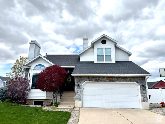 Property Photo: 977 S Via La Costa Way UT 84037