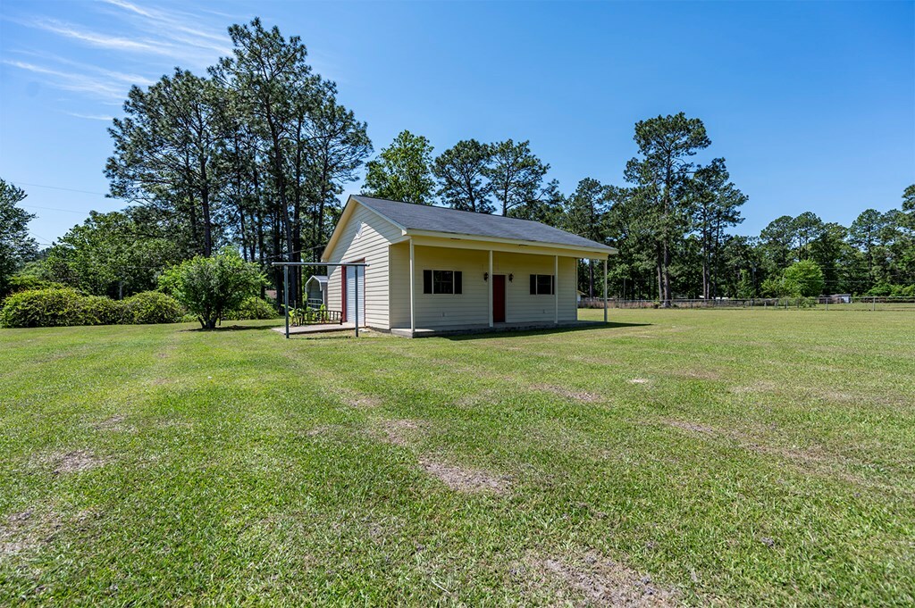 Property Photo: 6022 Elliott Drive GA 31705