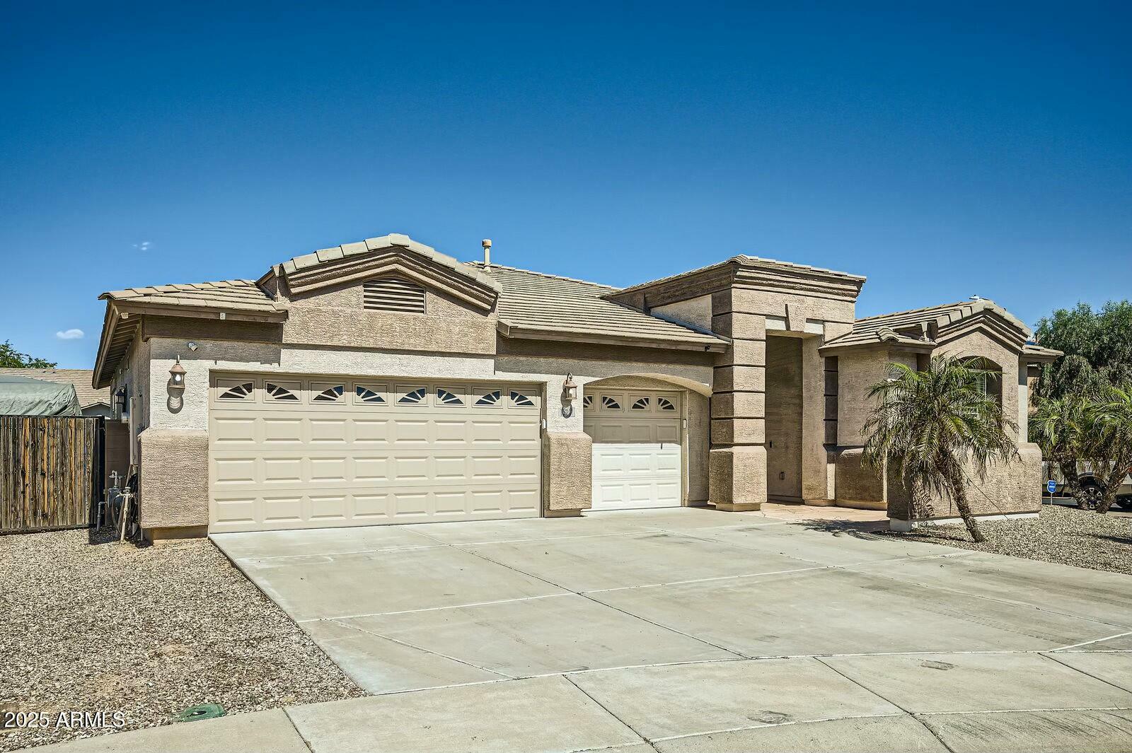 Property Photo: 15211 N 184th Court AZ 85388