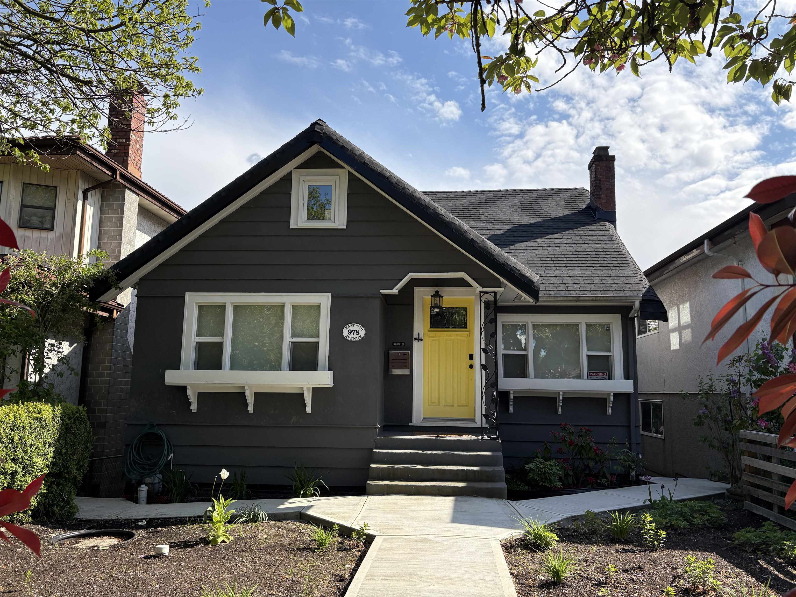 Property Photo: 978 E 49th Avenue BC V5W 2H5
