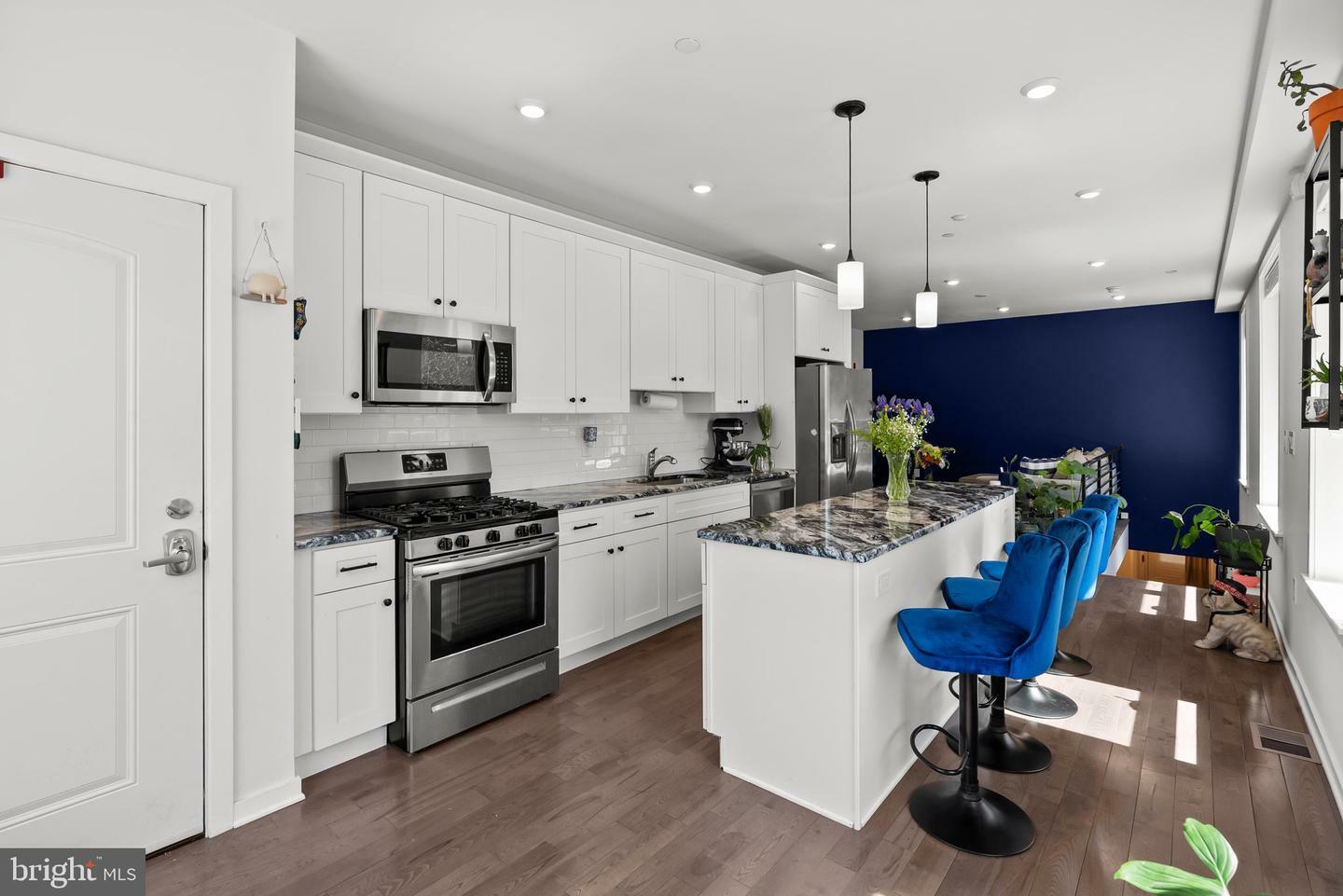 1213 N 15th Street A  Philadelphia PA 19121 photo