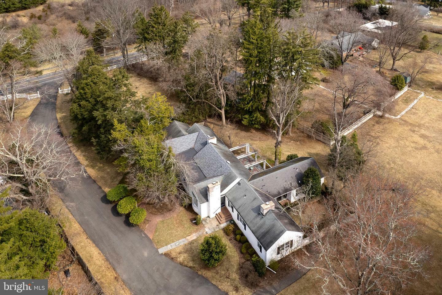 498 Rosedale Road  Princeton NJ 08540 photo