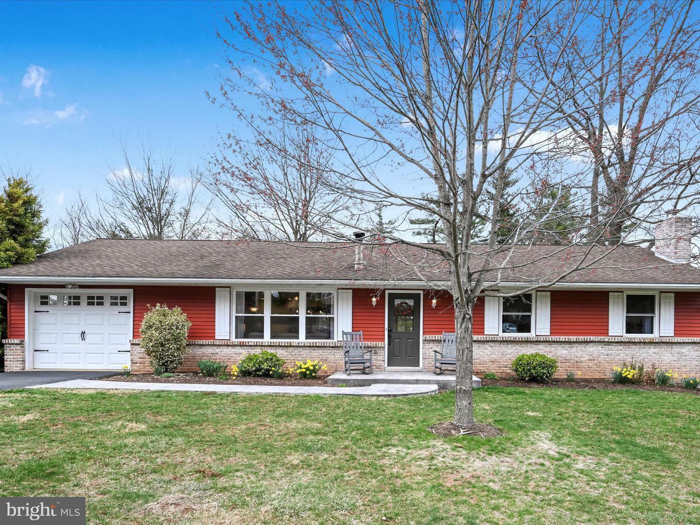20 Pine Crest Drive  Denver PA 17517 photo