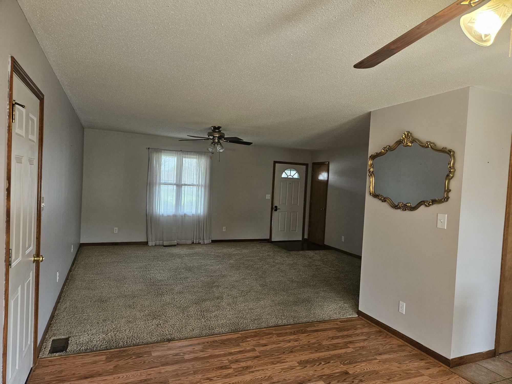 Property Photo: 2431 Park Crest St MO 65265