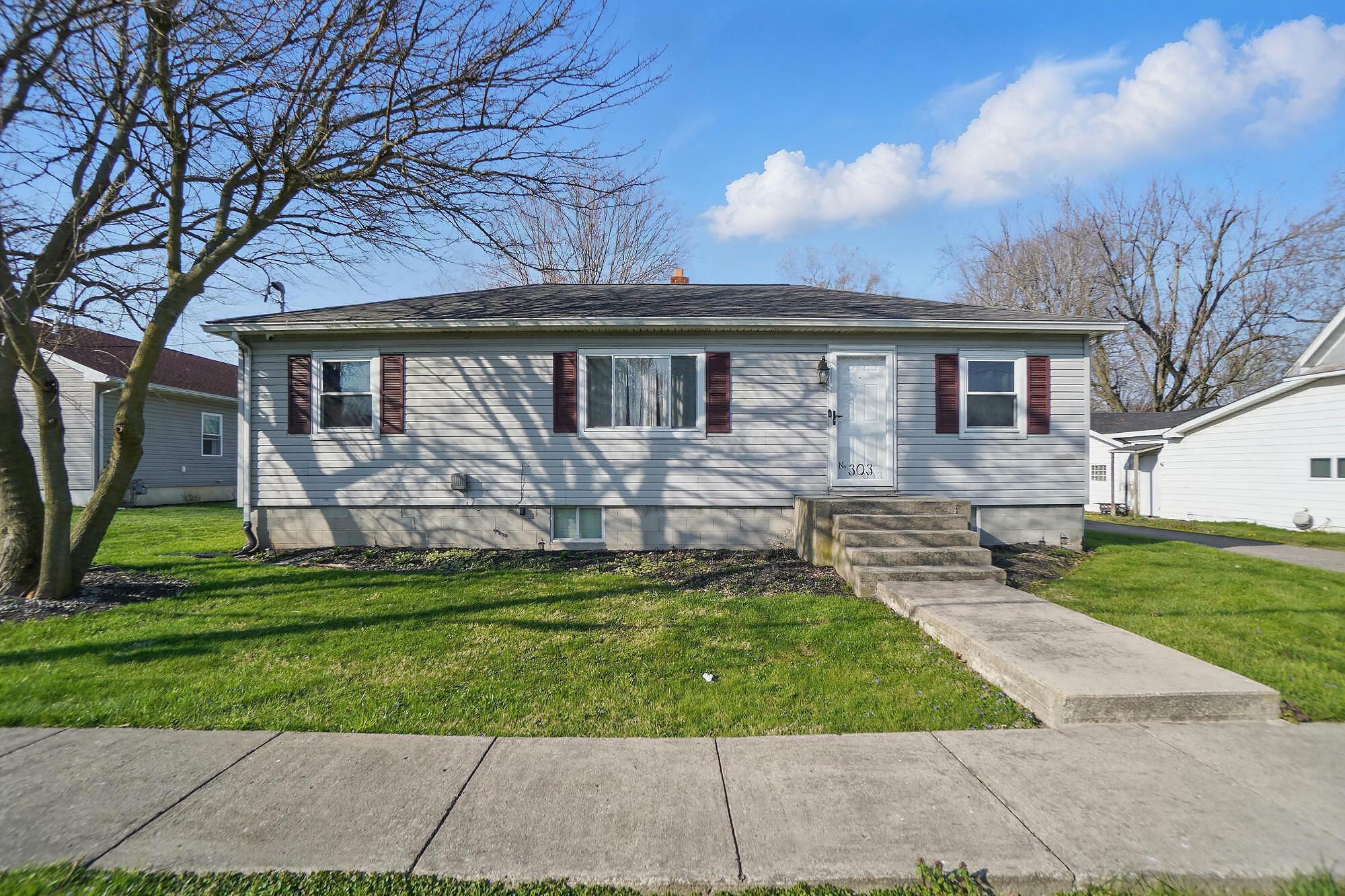 Property Photo: 303 W Buckeye Street OH 43310