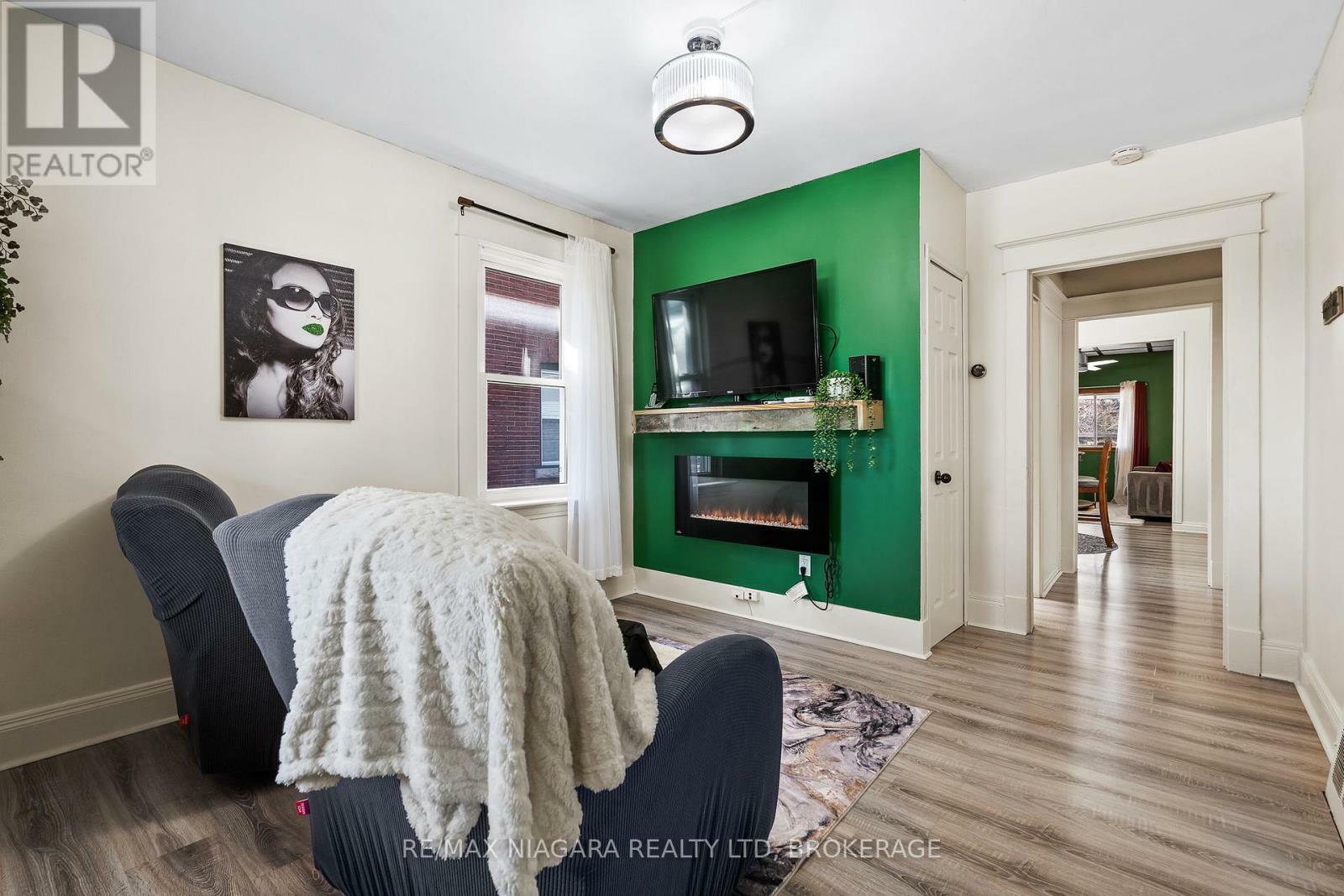 Property Photo: 45 St. Peter Street ON L2T 1P1