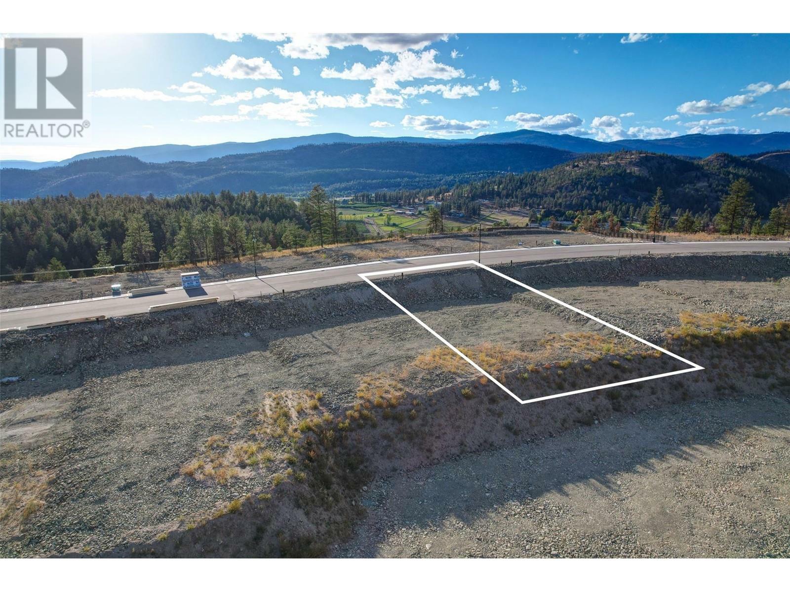 Photo de la propriété:  687 Kingswood Terrace  BC V1V 0J2 