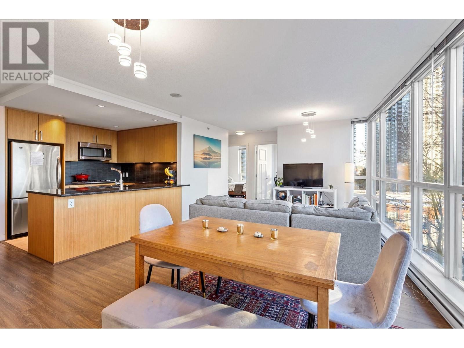 2978 Glen Drive 805  Coquitlam BC V3B 0C3 photo